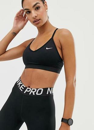 Спортивный женский топ nike на бретелях с открытой спинкой