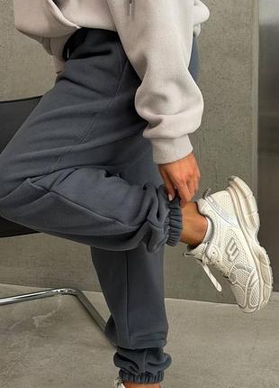 Спортивный костюм 4