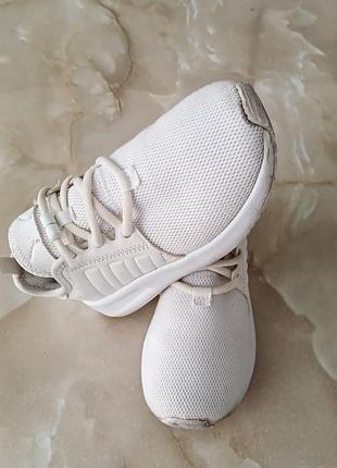 Кросівки adidas