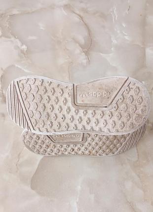 Кроссовки adidas 5