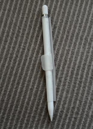 Apple pencil  (lightning) для ipad ✏️  у гарному стані, повністю робочий. все працює. готовий до використання.