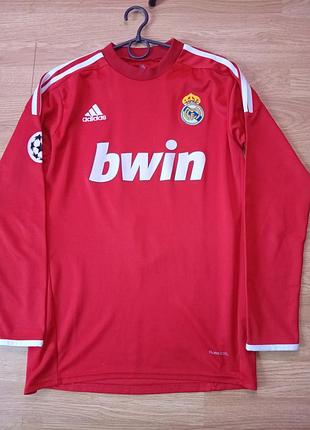 Футбольная форма real madrid