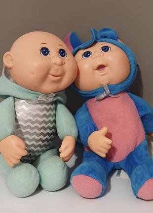 Коллекционные мягкие куклы-пупсы серии cabbage patch kids cuties (также известные как «детишки с капустной грядки»).