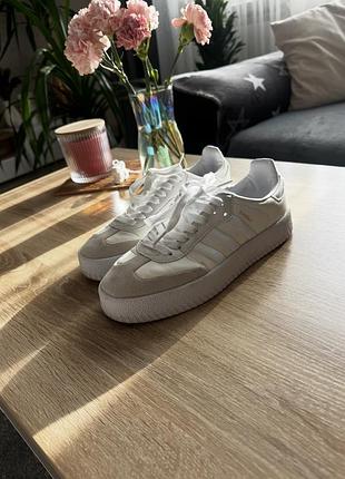 Продам кеди adidas 2