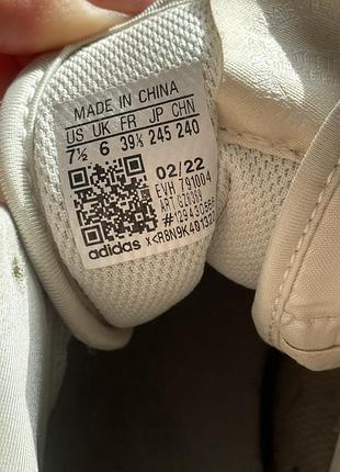 Продам красовки adidas оригінал 4