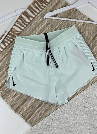 Шорти  nike aeroswift