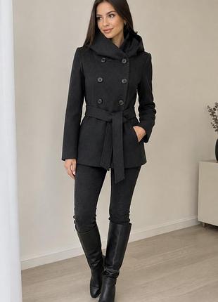 Коротке пальто zara з поясом і капюшоном
