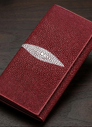 Кошелек женский stingray leather из натуральной кожи морского ската бордовый.
