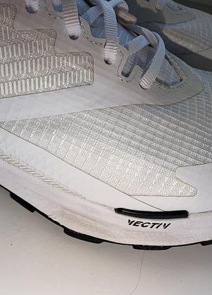 Кроссовки  the north face vectiv levitum 4