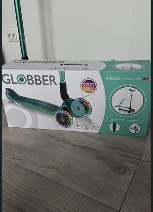 Дитячий триколісний самокат globber з підсвічуванням коліс