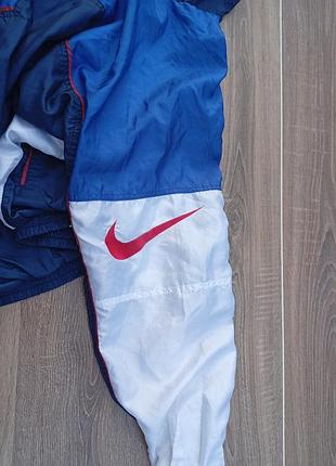 Куртка ветровка бренда nike 10