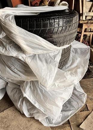 Bridgestone blizak 225/60 4