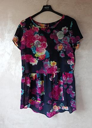 Яскрава шифонова  блуза з баскою, від  forever 21