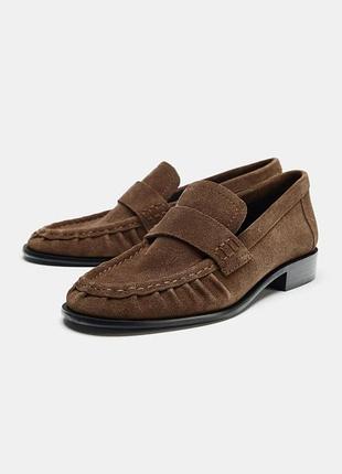Лоферы из замшевого спилка zara