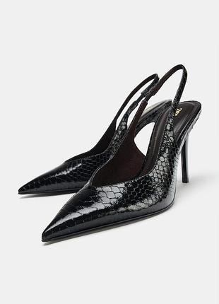 Туфли с принтом zara