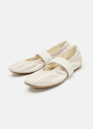 Эластичные спортивные балетки zara