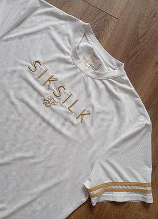 Брендова футболка siksilk. 5