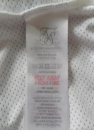 Брендова футболка siksilk. 7