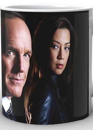 Кружка geek land белые агенты щ.и.т agents of s.h.i.e.l.d. агенты на черном фоне as.02.001