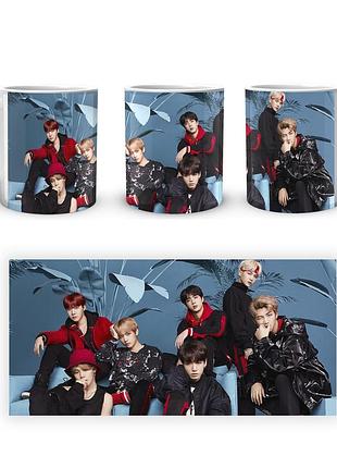 Кухоль geekland bangtan boys bts синій фон з рослинами cp 04.472.263