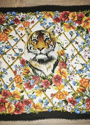 Dolce gabbana хустина 2