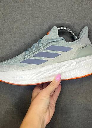 Кроссовки adidas ultraboost 43 р оригинал