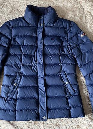 Оригінальний короткий пуховик tommy hilfiger (розмір s)
