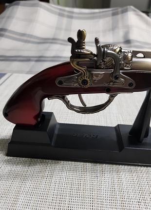 Сувенирная зажигалка 6