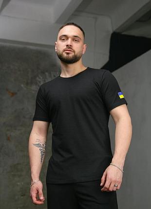 Футболка чоловіча з прапором на плечі intruder чорна завжди в наявності ✅