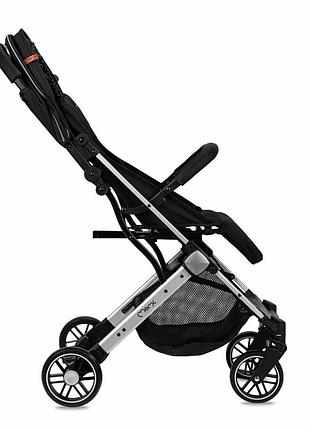 Коляска прогулянкова momi estelle light black-silver 9