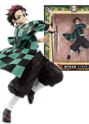 Фігурка bandai танджиро комада клинок розсікаючий демонів tanjiro demon slayer 18,0 см ds tk 143