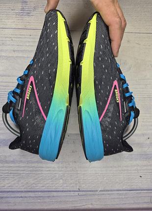 Кроссовки brooks launch 10 4
