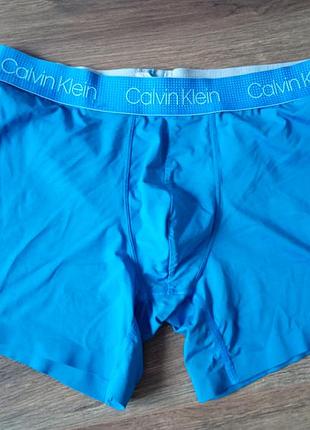 Брендовые боксеры calvin klein.