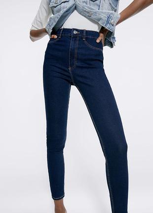 Базові стильні джинси zara, xs
