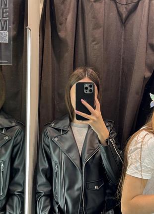 Продам шкіряну куртку 2
