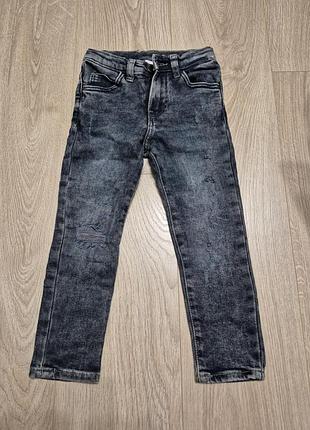 Джинсы zara 110 размер 4-5 лет