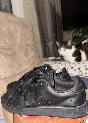 Кросівки adidas advantage (розмір 42) — оригінал