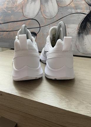 Кросівки nike todos 4