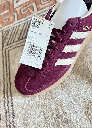 Продам кросівки adidas 7