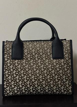 Сумка dkny carlita medium tote monogram оригінал 2