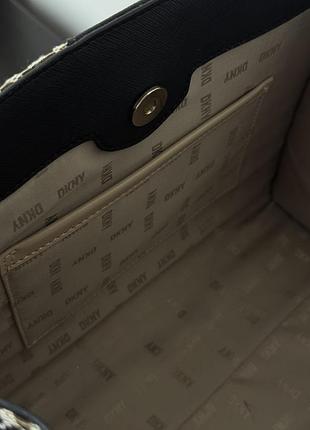 Сумка dkny carlita medium tote monogram оригінал 7