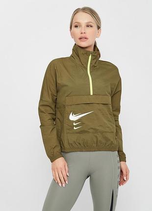 Жіноча бігова вітровка nike swoosh run оливкова розмір m-l