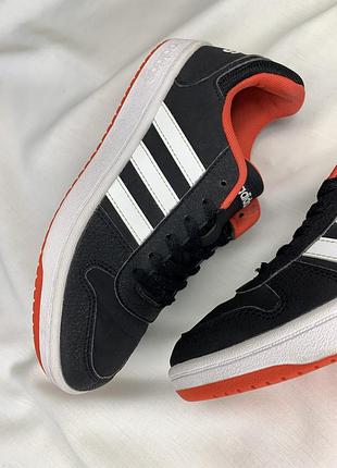 Чорні кросівки adidas hoops 2.0 4