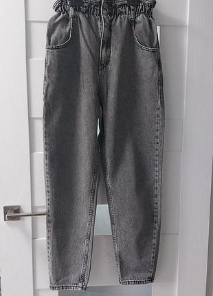 Джинсы женские мом р.40
