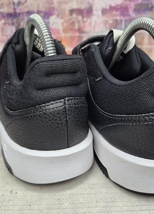 Кроссовки adidas 6