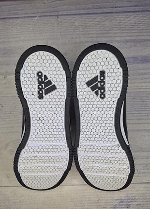 Кроссовки adidas 5