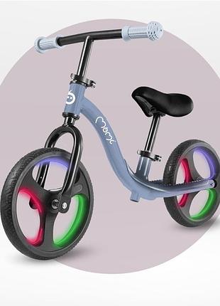 Беговел momi isoka led blue