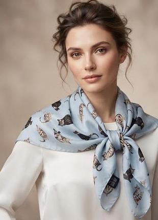 V.i.p compani великий шовковий шарф