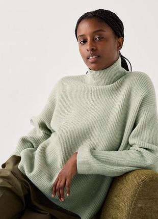 Фісташковий светр з пряжі soufflé uniqlo колір 50 light green
