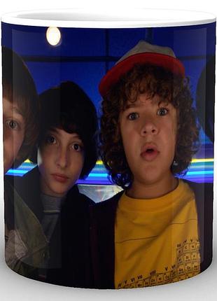 Кружка geekland stranger things очень странные дела постер st.02.016